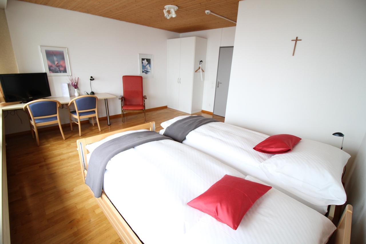 Hotel Kurhaus Am Sarnersee Sarnen Buitenkant foto